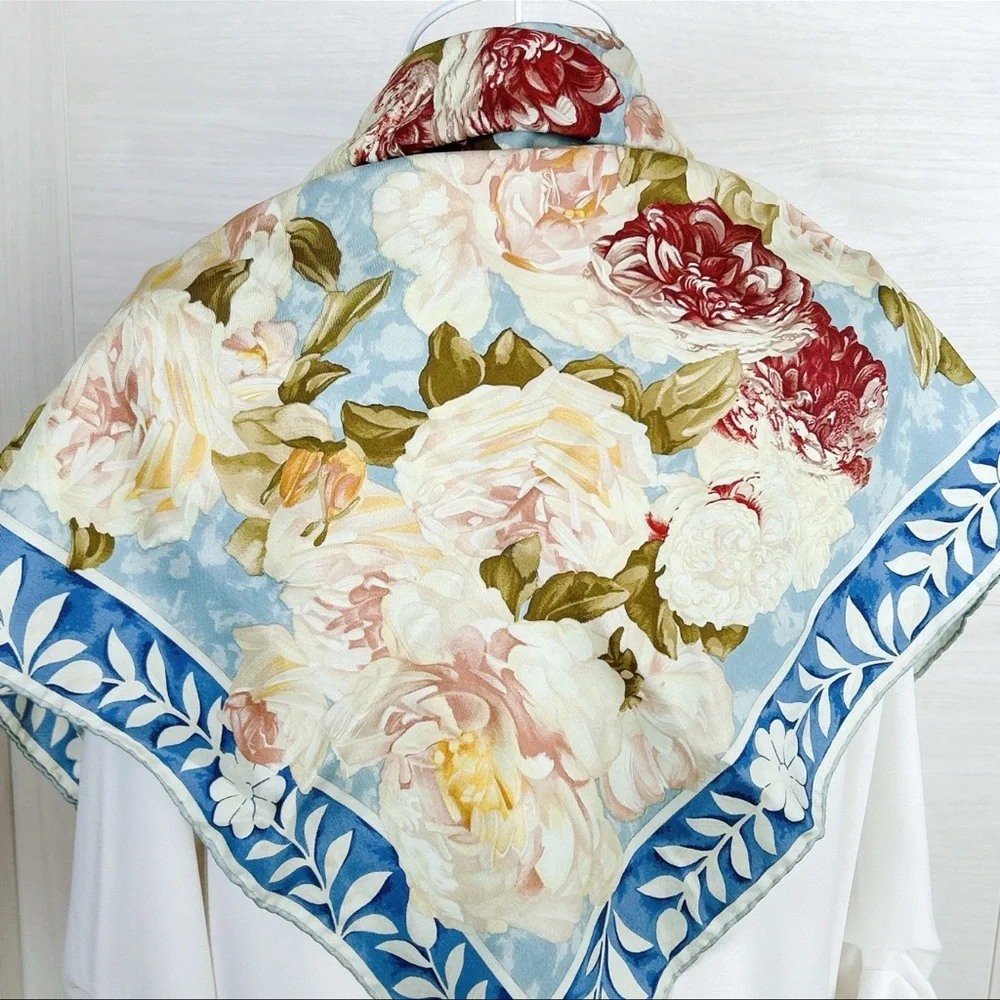 Gucci authentic scarf
